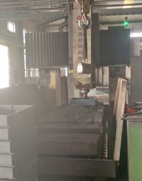 Small gantry CNC milling machine