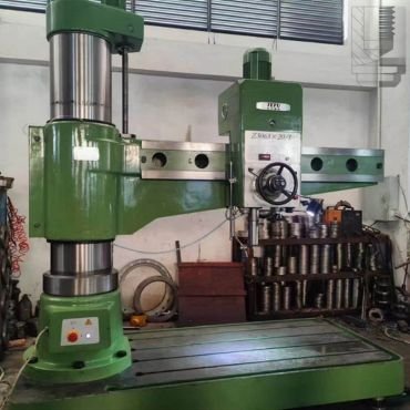 Z3063 radial drilling machine (with spindle digital display) put into use in the user's factory