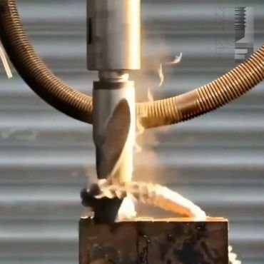 Z3063 rocker arm drilling machine in drilling operation